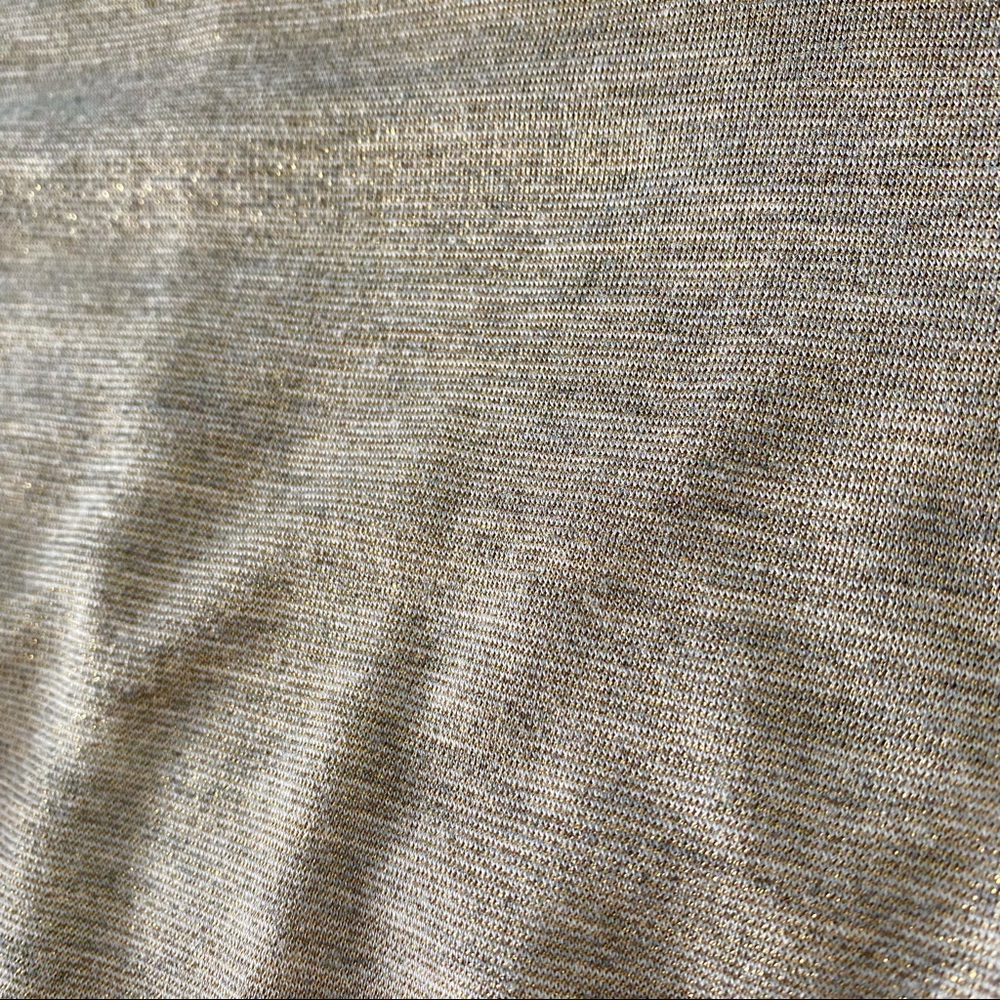 🌺5/$25 Old Navy Glitter Taupe Sweater - Picture 2 of 2